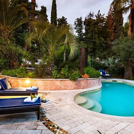 Gioiello 10, Emma 산레모