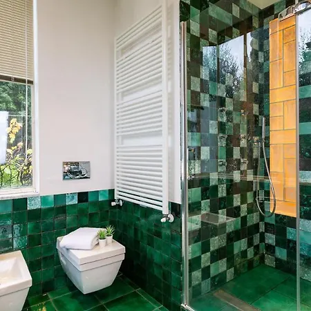 Gioiello 10, Emma 산레모